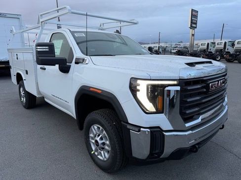 New 2026 GMC Sierra 2500 Pro w/ Convenience Package AWD/4WD image 4