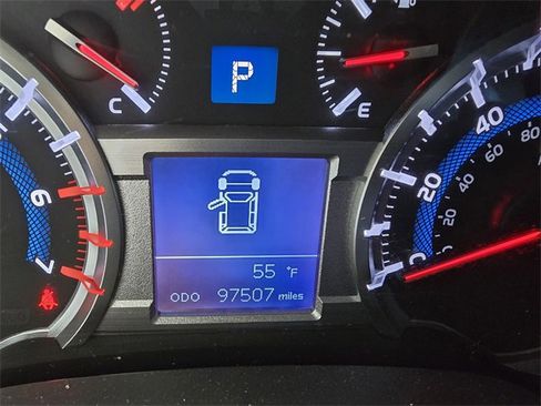 Used 2019 Toyota 4Runner SR5 Premium image 2