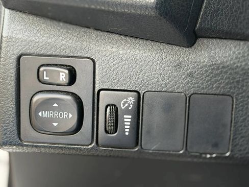 Used 2014 Toyota Corolla S FWD image 33