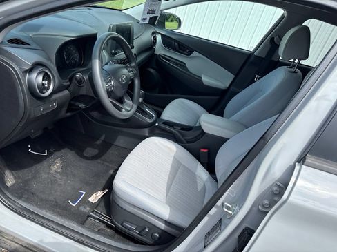 Used 2023 Hyundai Kona SEL FWD image 8