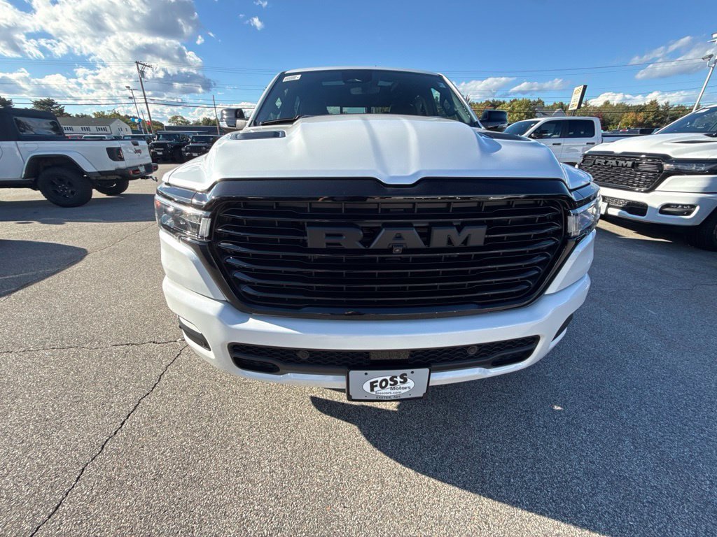 New 2027 RAM 1500 Laramie AWD/4WD image 8