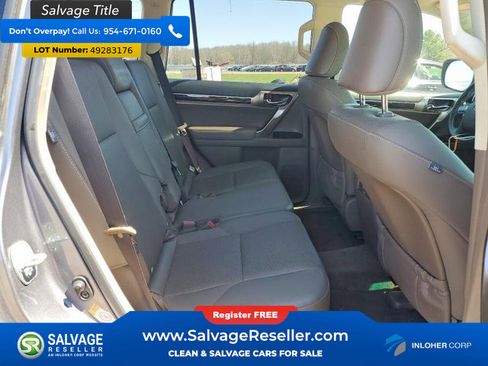 Used 2016 Lexus GX 460 w/ Preferred Accessory Package AWD/4WD image 15