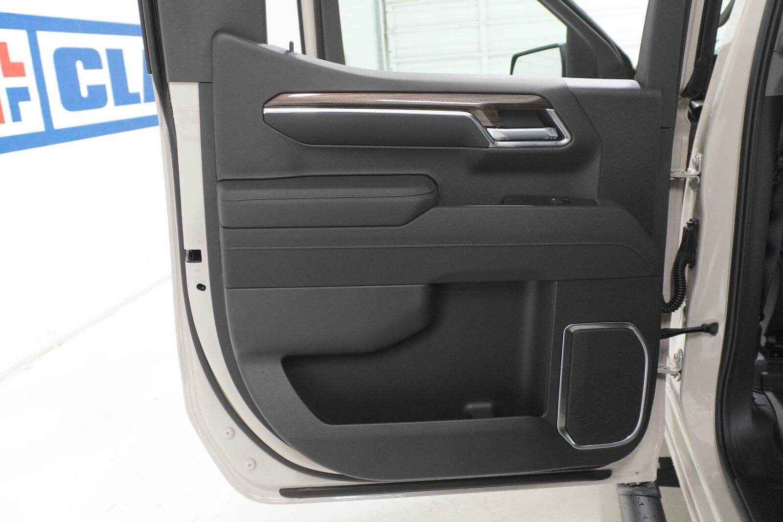 New 2026 Chevrolet Silverado 1500 RST w/ Safety Package RWD image 32