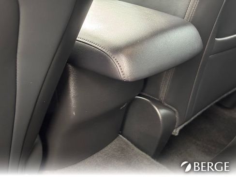 Used 2025 MAZDA MAZDA3 s image 18