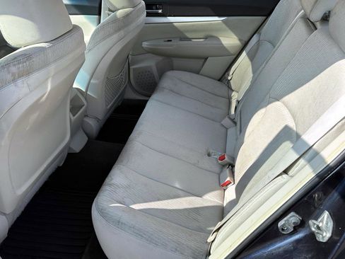 Used 2012 Subaru Legacy 2.5i Premium w/ All-Weather Pkg + Moonroof image 10