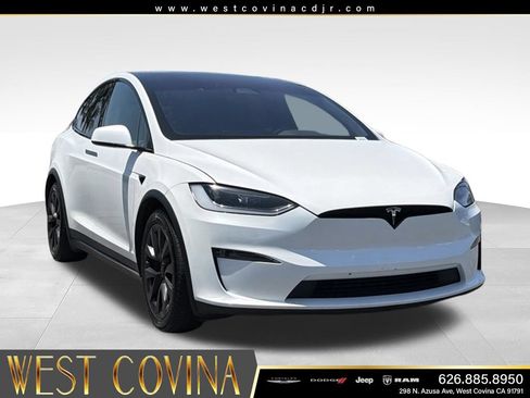 Used 2023 Tesla Model X AWD/4WD image 2