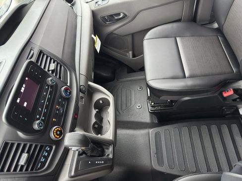 New 2025 Ford Transit 250 Low Roof AWD image 27
