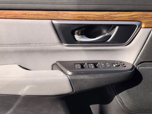 Used 2019 Honda CR-V EX image 23