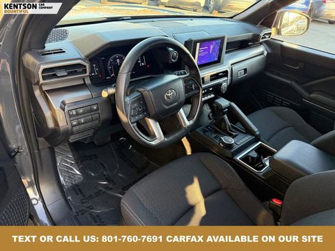 Used 2025 Toyota 4Runner SR5 image 31