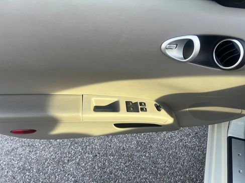 Used 2004 Nissan 350Z Touring w/ Aerodynamics Pkg image 11