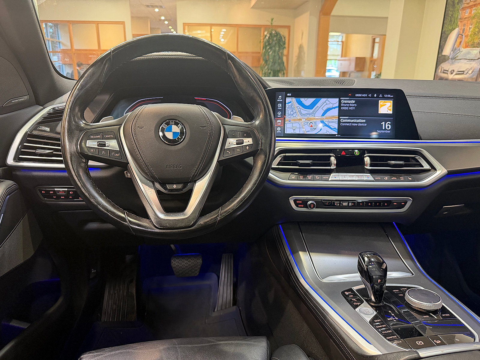 Used 2020 BMW X5 xDrive50i AWD/4WD image 13
