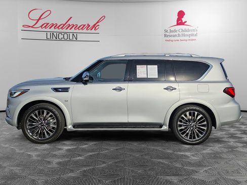 Used 2019 INFINITI QX80 Luxe w/ Proactive Package AWD/4WD image 2