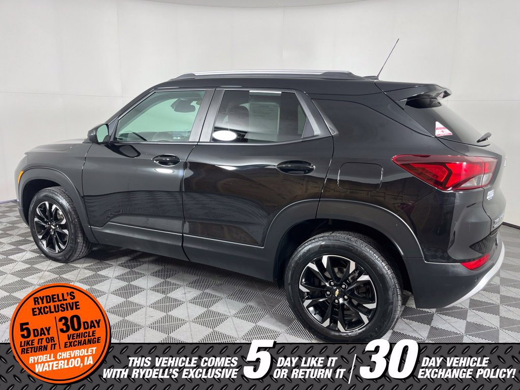 Certified 2022 Chevrolet TrailBlazer LT w/ Convenience Package AWD/4WD image 9