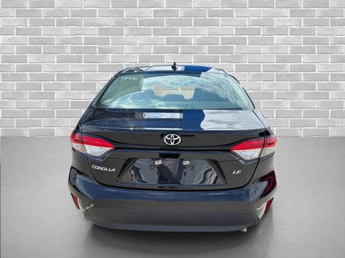 Used 2024 Toyota Corolla LE FWD image 4