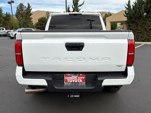 Used 2024 Toyota Tacoma TRD Sport w/ TRD Sport Upgrade Package RWD image 4