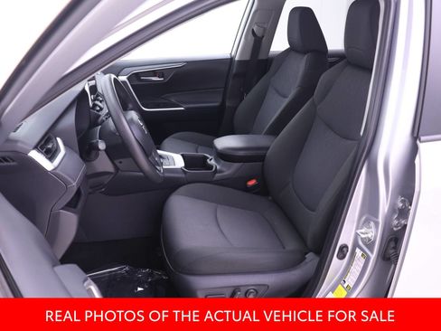 Certified 2025 Toyota RAV4 XLE AWD/4WD image 4
