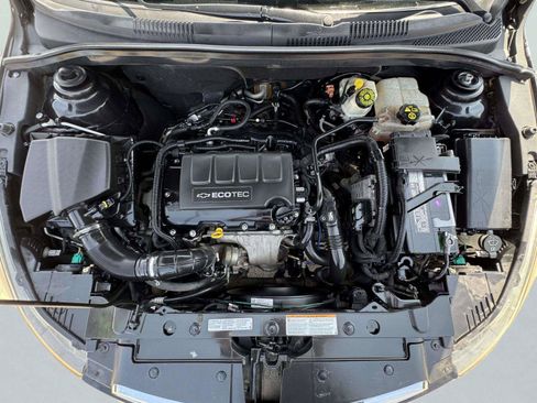 Used 2011 Chevrolet Cruze LTZ FWD image 68
