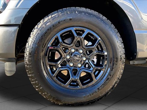 Used 2025 Ford F150 XLT w/ Equipment Group 302A MID image 11
