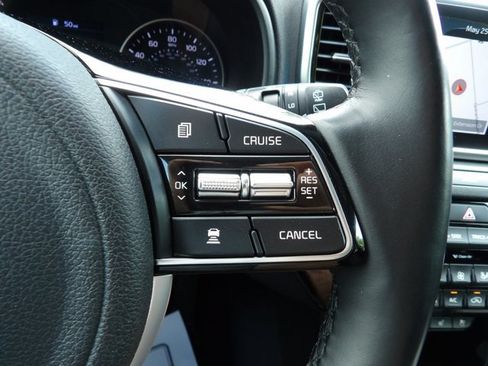 Used 2021 Kia Sportage EX w/ EX Technology Package AWD/4WD image 17