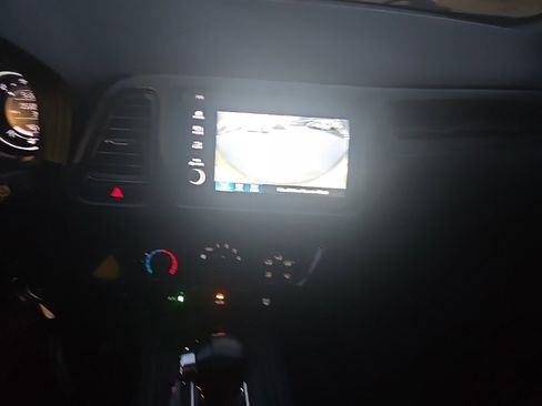 Certified 2022 Honda HR-V Sport image 27