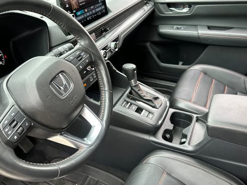 Used 2025 Honda CR-V Sport-L image 14