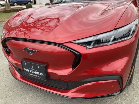 Used 2024 Ford Mustang Mach-E Premium image 10