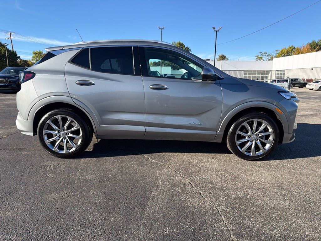 Used 2024 Buick Encore GX Avenir w/ Avenir Technology Package FWD image 6