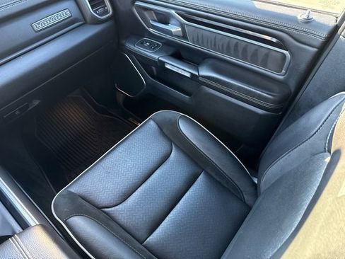Used 2021 RAM 1500 Laramie w/ Sport Appearance Package AWD/4WD image 15