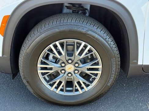 New 2026 Chevrolet Traverse LT image 10
