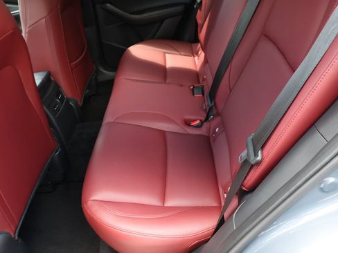 Certified 2024 MAZDA CX-30 AWD 2.5 S w/ Preferred Package image 18