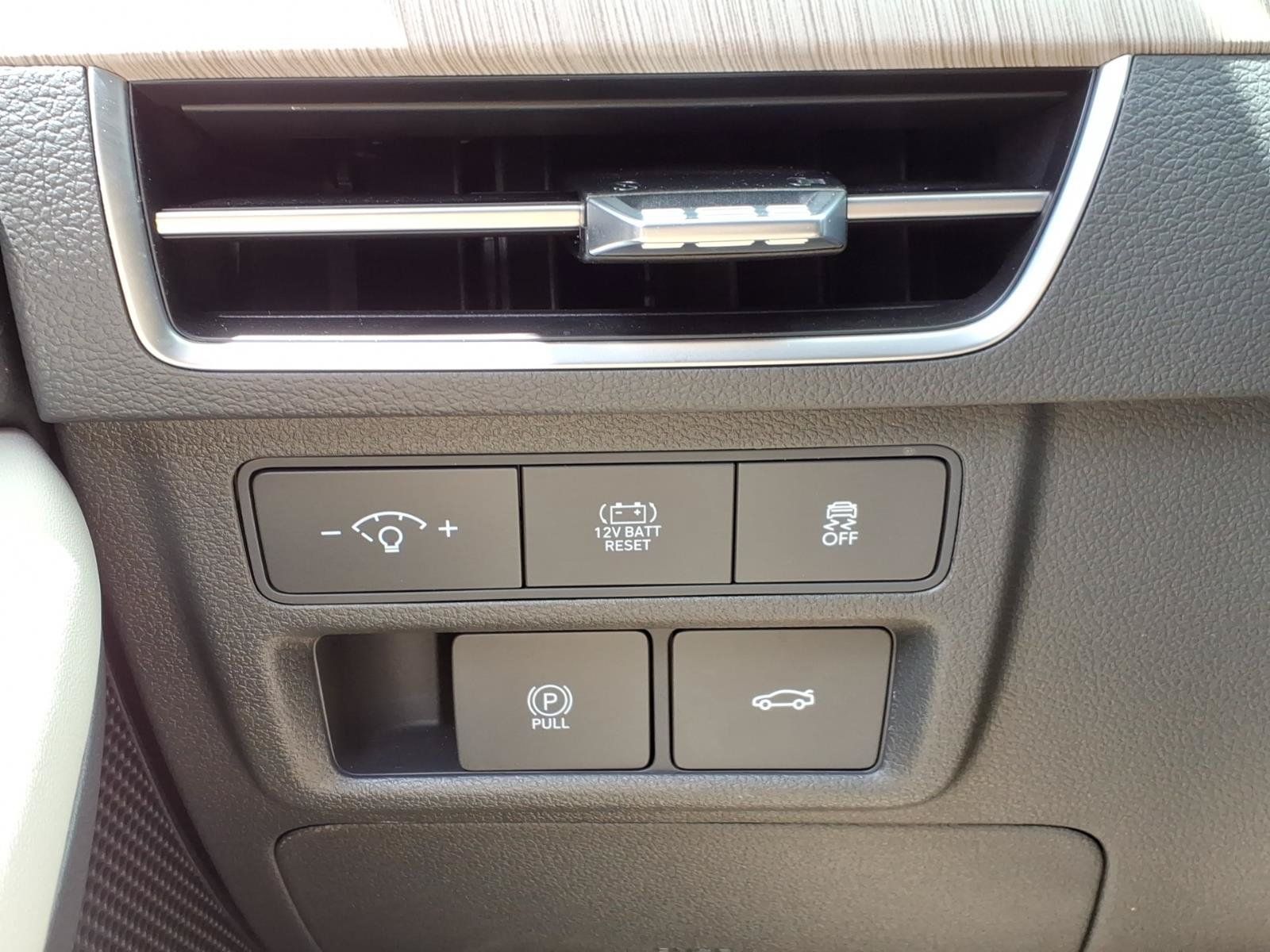New 2025 Hyundai Sonata SEL FWD image 22