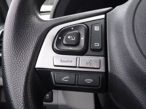 Used 2017 Subaru Forester 2.5i w/ Alloy Wheel Package image 26