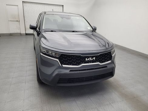Used 2022 Kia Sorento LX FWD image 14