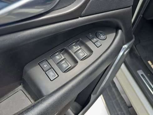 Used 2015 Cadillac Escalade Premium AWD/4WD image 22