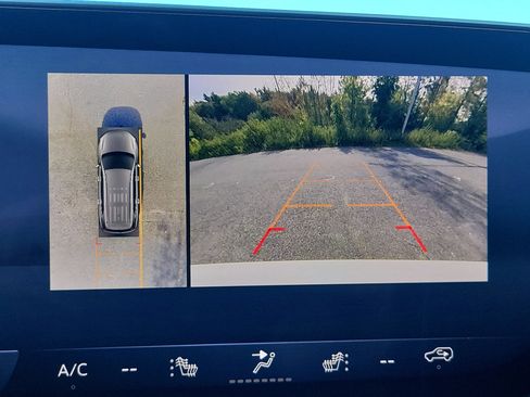 New 2026 Buick Enclave Sport Touring w/ Power Package AWD/4WD image 25