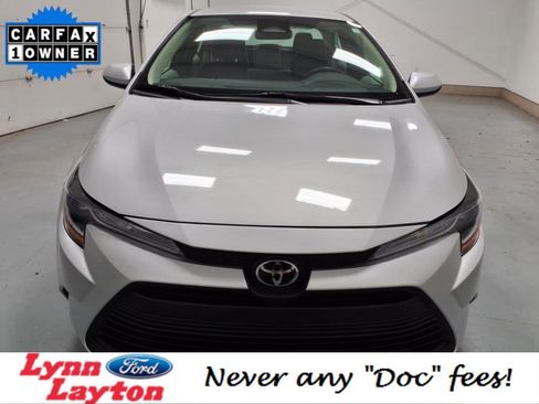 Used 2023 Toyota Corolla LE image 8