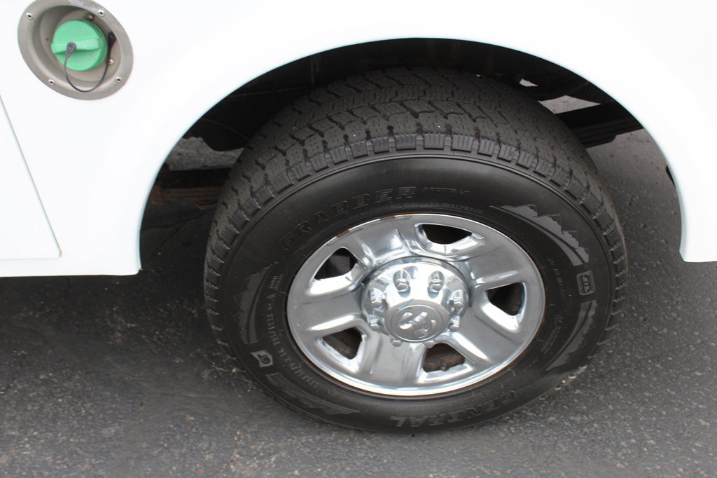 Used 2018 RAM 3500 Tradesman w/ Chrome Appearance Group AWD/4WD image 21