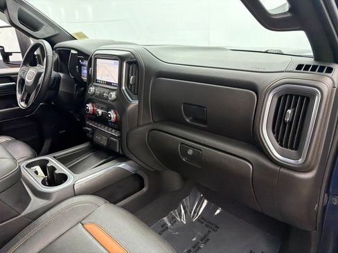 Used 2020 GMC Sierra 2500 AT4 w/ AT4 Premium Package AWD/4WD image 26