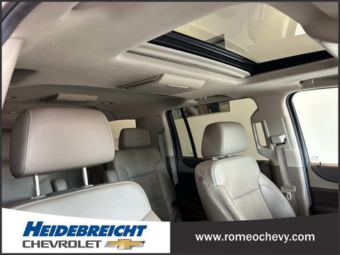 Used 2016 Chevrolet Suburban LTZ AWD/4WD image 39