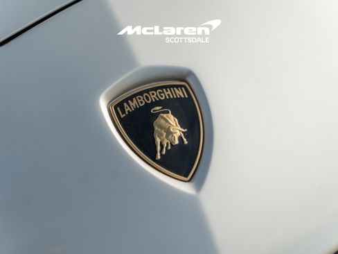 Used 2015 Lamborghini Aventador LP 700-4 image 12