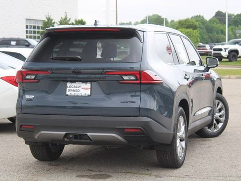 New 2026 Toyota Grand Highlander AWD image 24