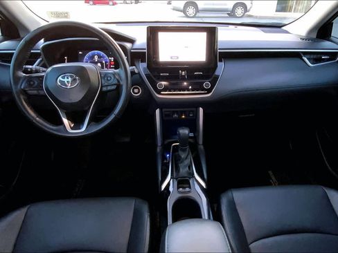 Used 2023 Toyota Corolla Cross XLE FWD image 15