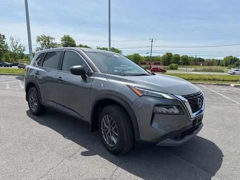 Used 2023 Nissan Rogue S AWD/4WD image 7