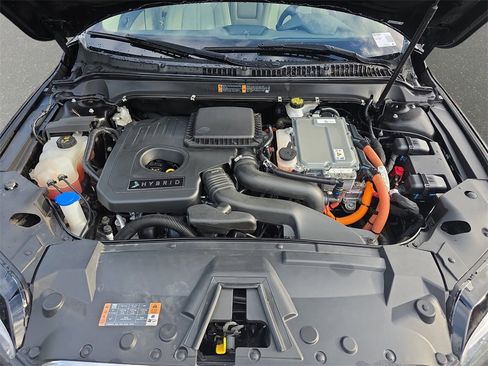 Used 2019 Lincoln MKZ Premiere image 29