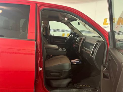 Used 2017 RAM 1500 Express AWD/4WD image 14