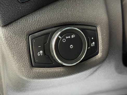Used 2018 Ford Transit Connect XL image 15