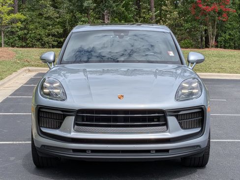 Certified 2022 Porsche Macan S AWD/4WD image 34