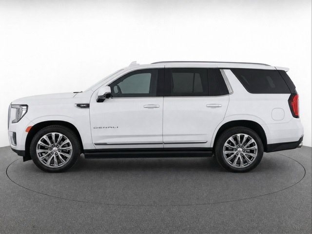 Certified 2022 GMC Yukon Denali w/ Denali Premium Package AWD/4WD image 6