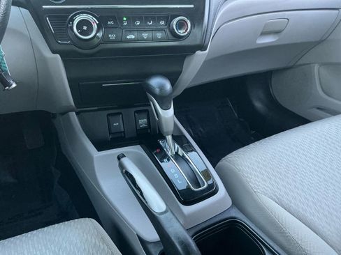 Used 2015 Honda Civic LX image 12