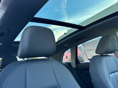 New 2025 Audi Q5 Premium image 16